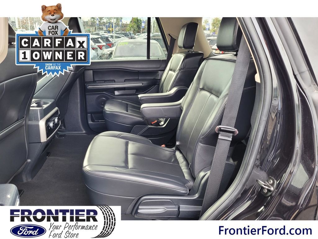 Certified 2024 Ford Expedition XLT image 9