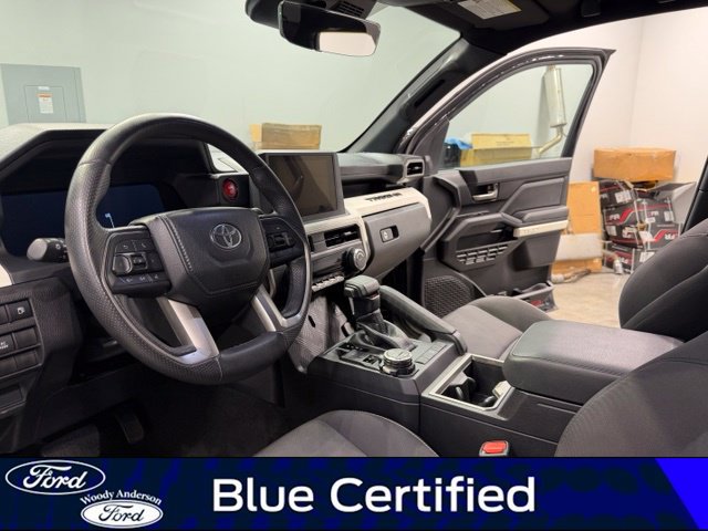 Used 2024 Toyota Tacoma TRD Off-Road AWD/4WD image 9