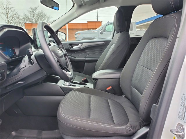 Certified 2025 Ford Escape Active w/ Active Premium Tech Pack image 6