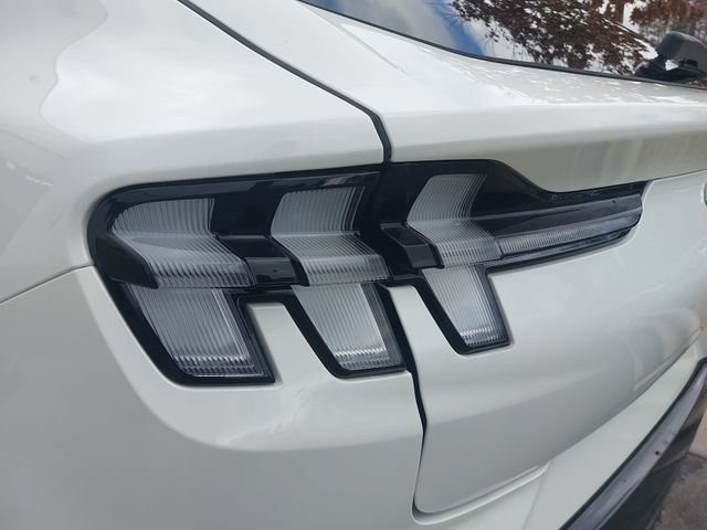 Certified 2024 Ford Mustang Mach-E Premium image 32