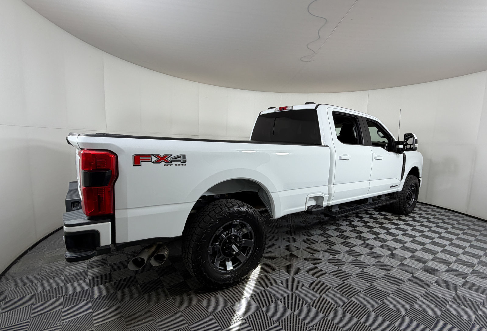 Certified 2024 Ford F350 XL w/ STX Appearance Package AWD/4WD image 4