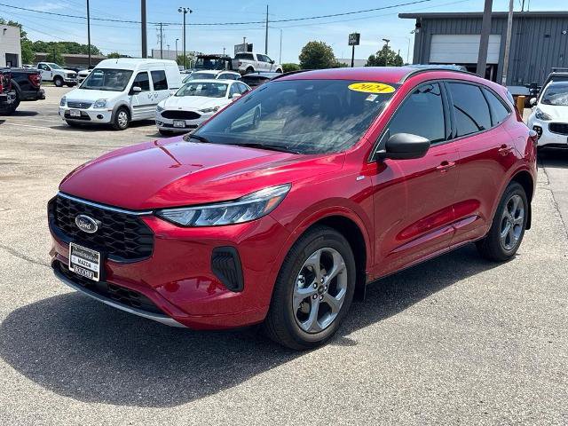Certified 2024 Ford Escape ST-Line w/ Tech Pack #1 AWD/4WD image 2