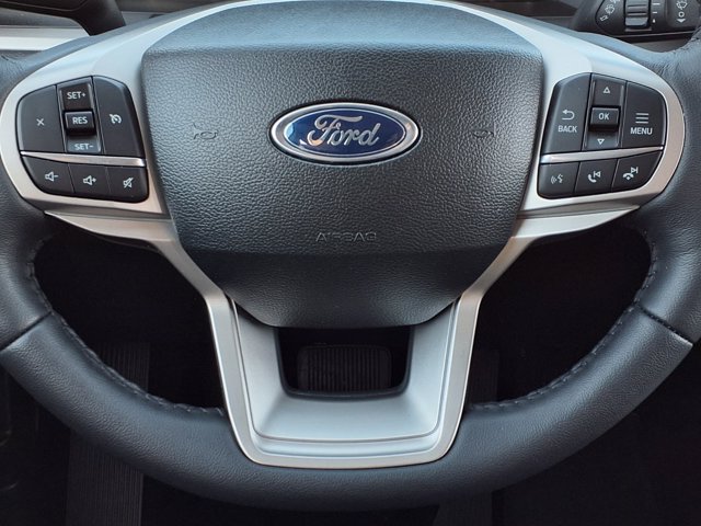 Certified 2024 Ford Explorer XLT w/ Equipment Group 202A AWD/4WD image 15