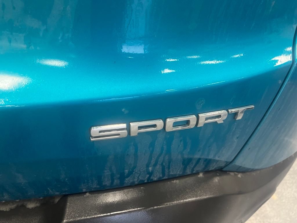 Used 2022 Jeep Renegade Sport w/ Sport Appearance Group AWD/4WD image 8