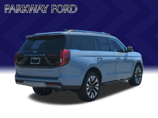 Certified 2025 Ford Expedition Platinum w/ Driver's Package AWD/4WD image 5