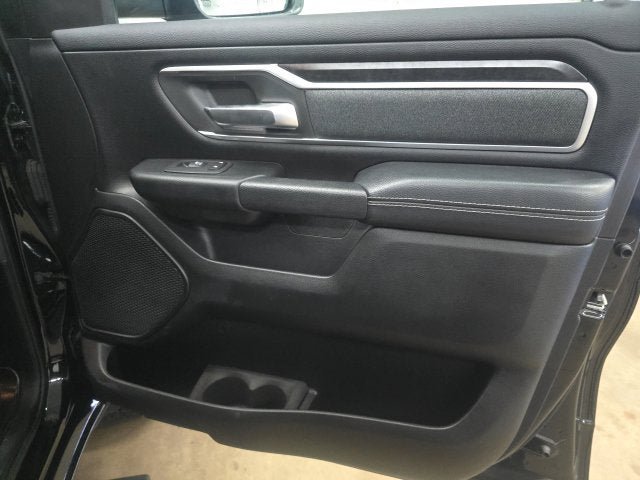 Used 2020 RAM 1500 Big Horn AWD/4WD image 5