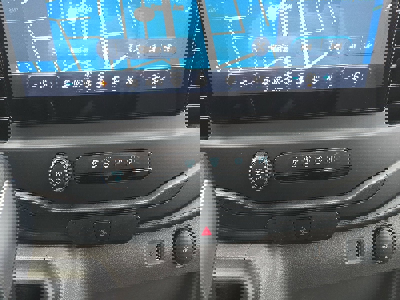 Certified 2025 Ford Transit 350 XL image 20