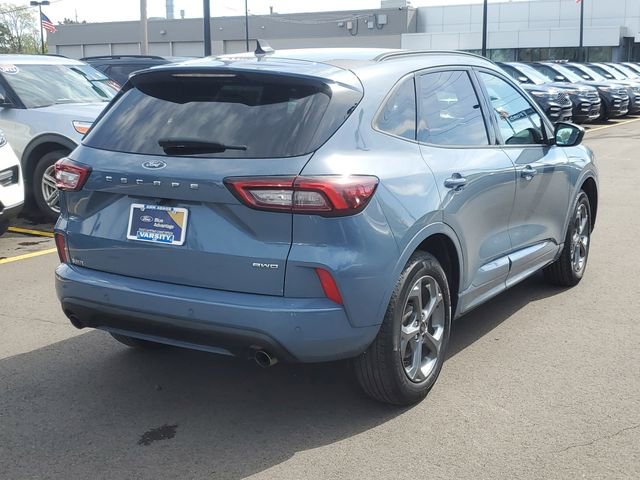 Certified 2024 Ford Escape ST-Line w/ Tech Pack #1 AWD/4WD image 4