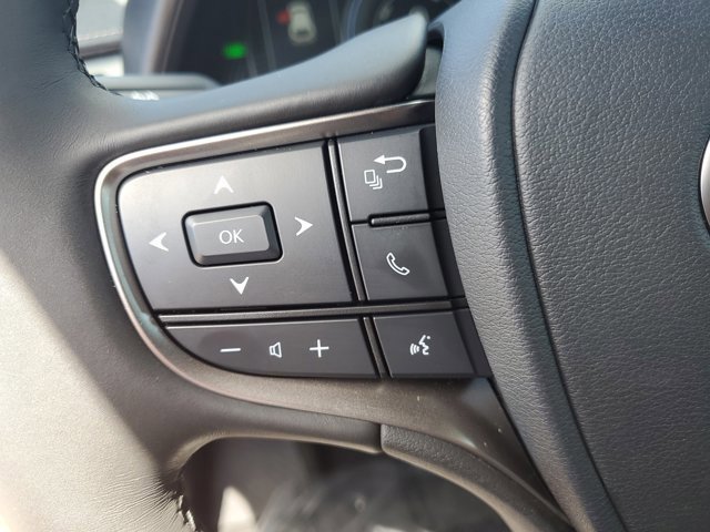 Used 2024 Lexus UX 250h FWD image 23