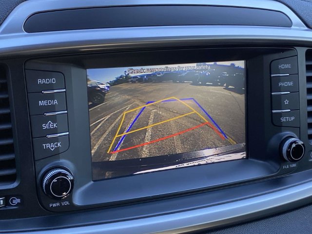 Used 2020 Kia Sorento EX FWD image 23