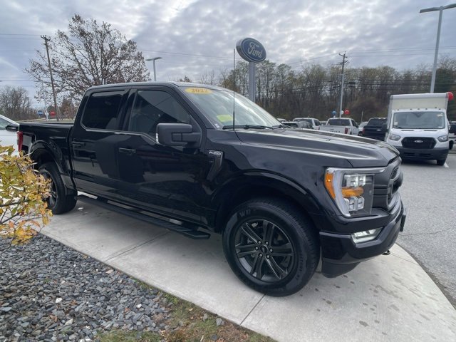 Certified 2022 Ford F150 XLT w/ Equipment Group 302A High image 10