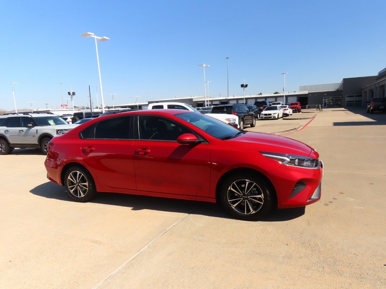 Used 2024 Kia Forte LXS image 8
