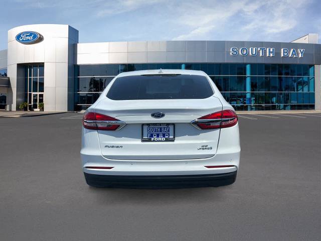 Certified 2019 Ford Fusion SE FWD image 4