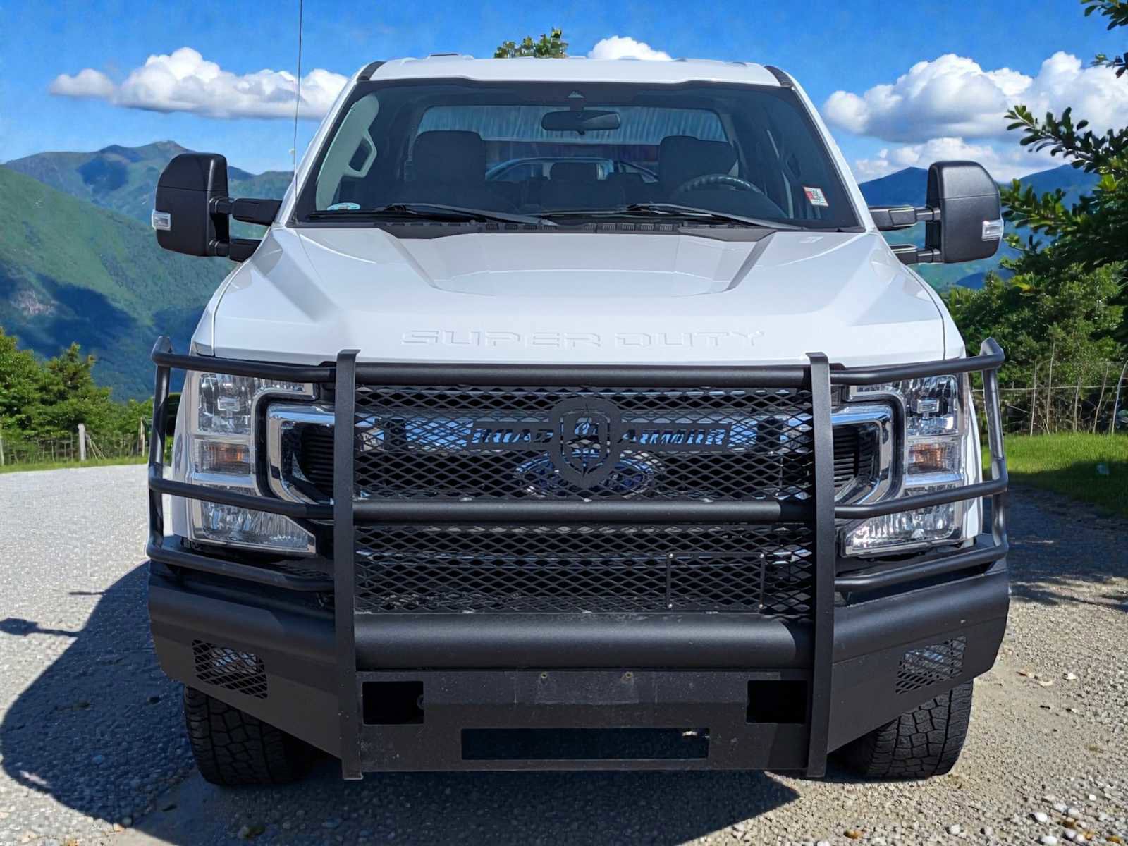 Certified 2020 Ford F350 XLT w/ XLT Value Package image 8