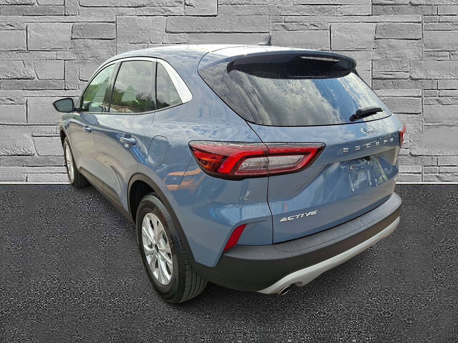 Certified 2023 Ford Escape Active AWD/4WD image 8