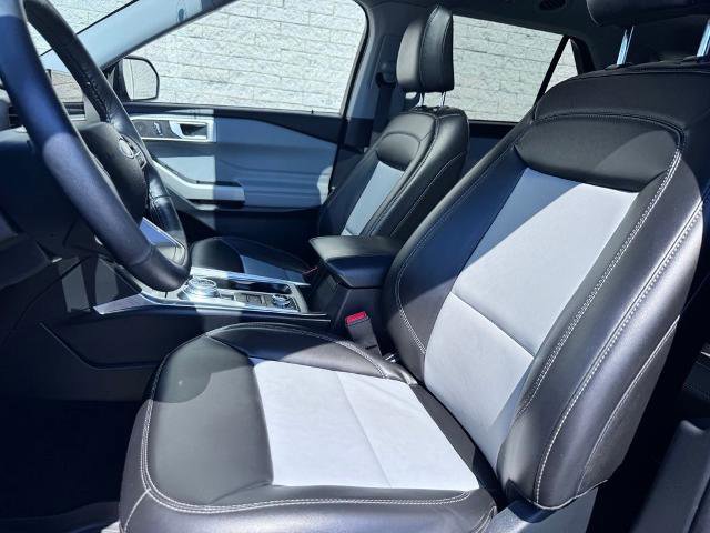 Certified 2023 Ford Explorer XLT w/ Equipment Group 202A AWD/4WD image 12