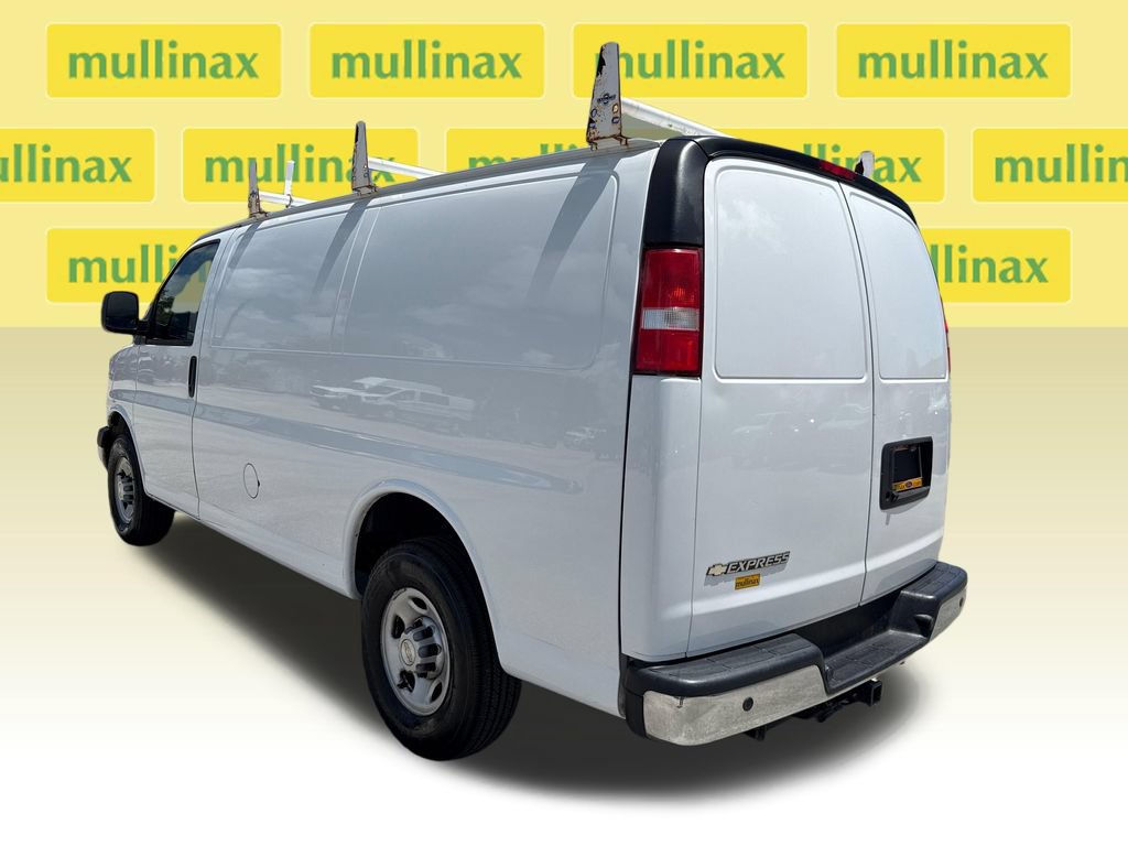 Used 2022 Chevrolet Express 2500 w/ Driver Convenience Package RWD image 8