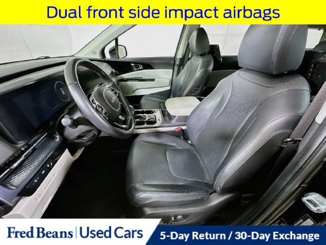 Used 2023 Kia Carnival SX Prestige FWD image 28