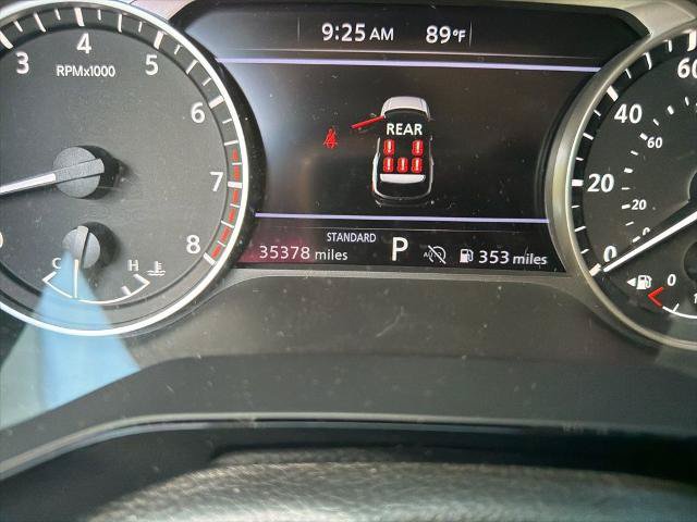 Used 2024 Nissan Pathfinder SV w/ SV Premium Package FWD image 12