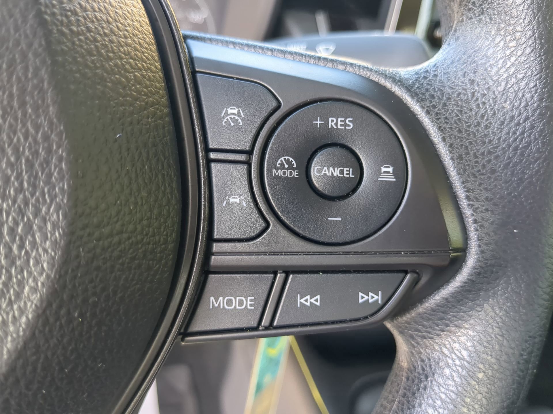 Used 2024 Toyota Corolla LE image 54