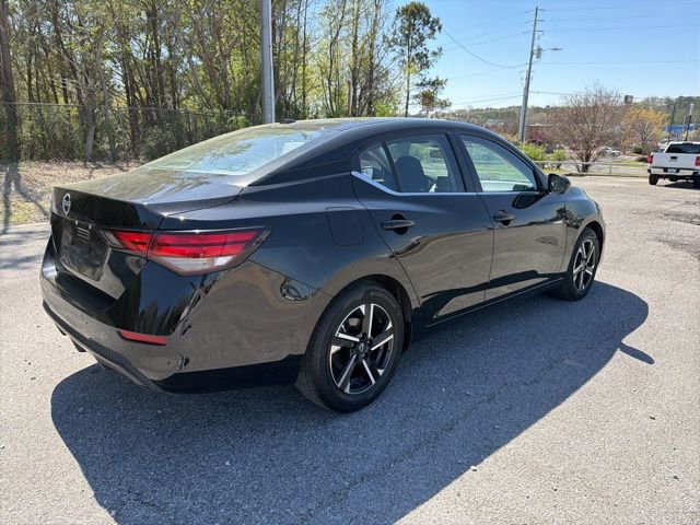 Used 2025 Nissan Sentra SV image 4