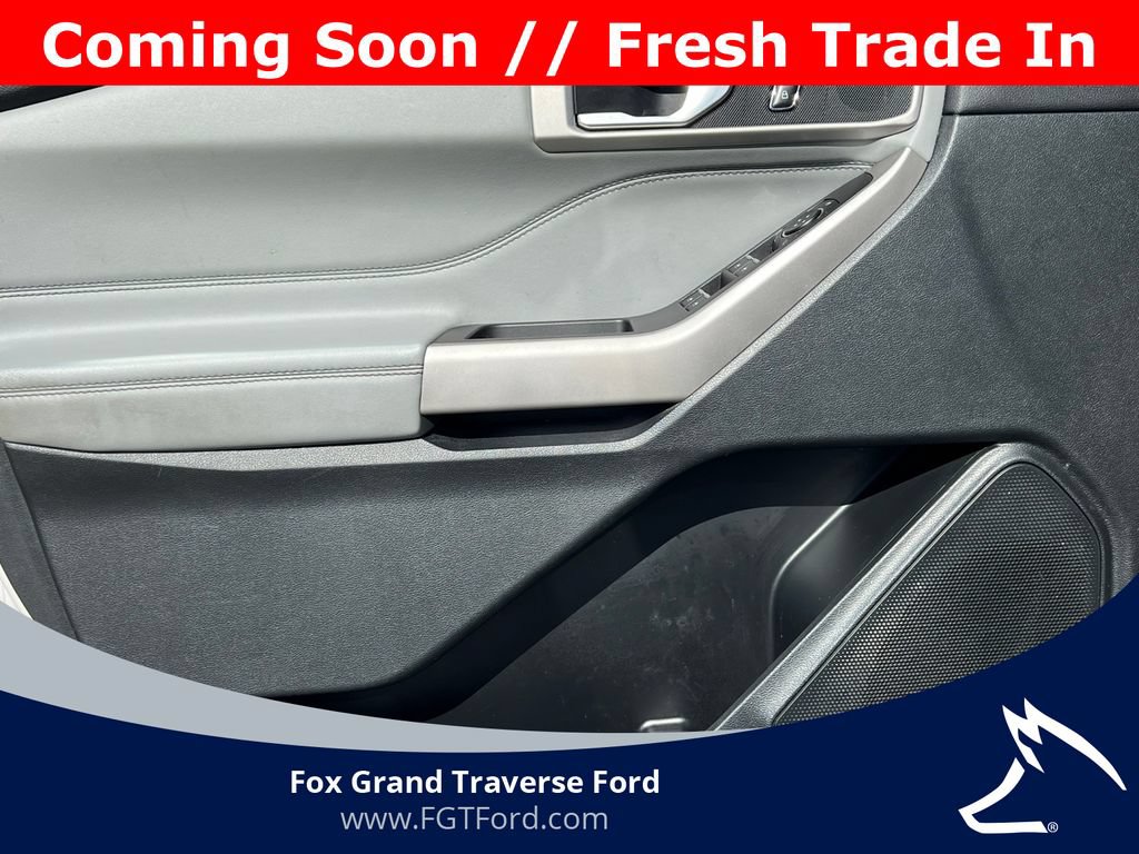 Certified 2023 Ford Explorer XLT w/ Equipment Group 202A AWD/4WD image 18