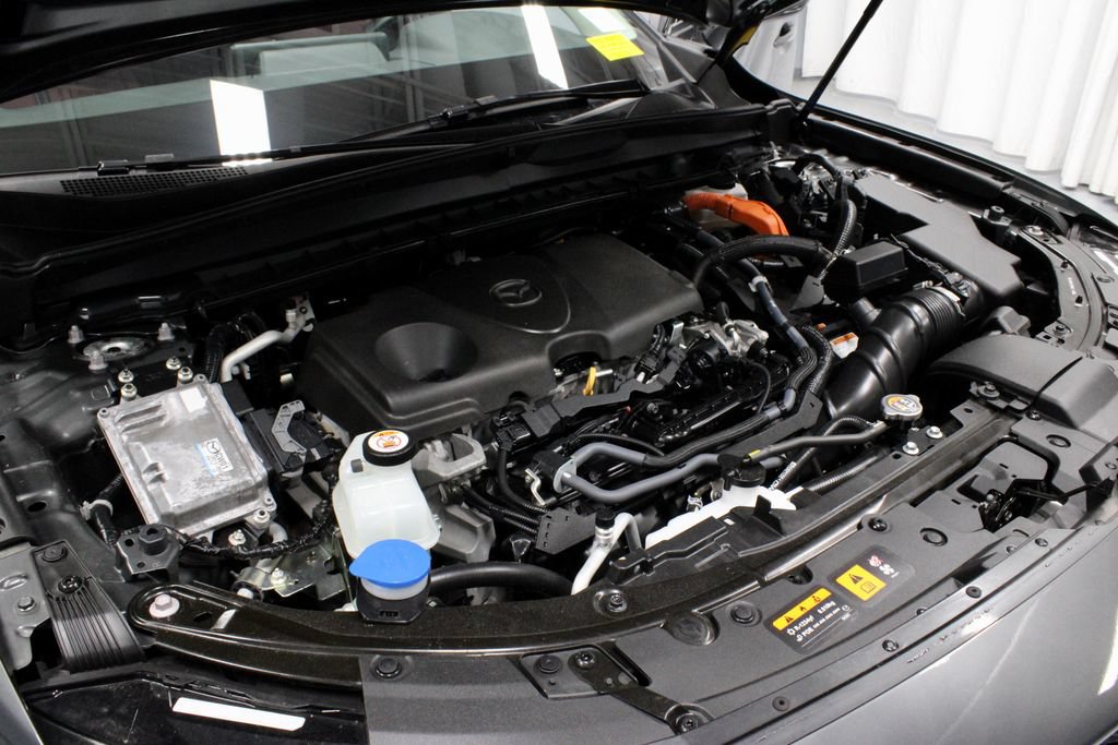 Used 2025 MAZDA CX-50 AWD 2.5 Hybrid w/ Weather Package image 16