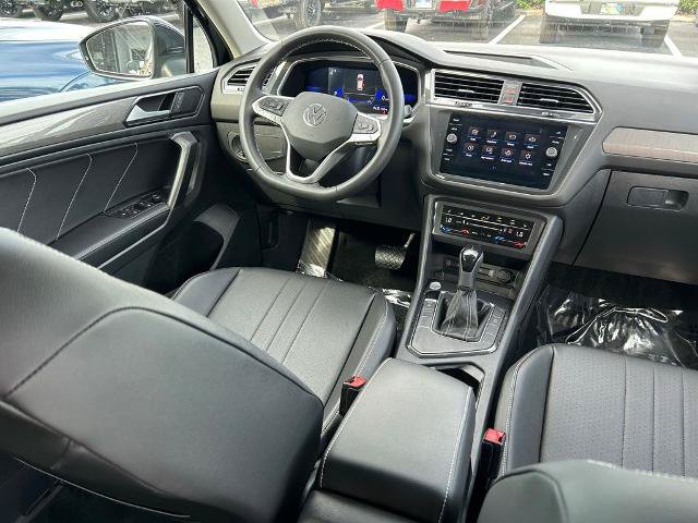 Used 2022 Volkswagen Tiguan SE FWD image 9