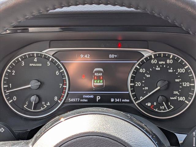 Used 2024 Nissan Pathfinder SL w/ SL Premium Package FWD image 11