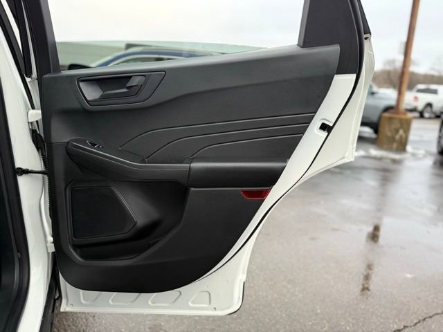 Certified 2022 Ford Escape SE w/ Cold Weather Package image 31