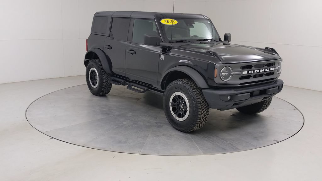 Certified 2023 Ford Bronco Big Bend w/ Sasquatch Package AWD/4WD image 10