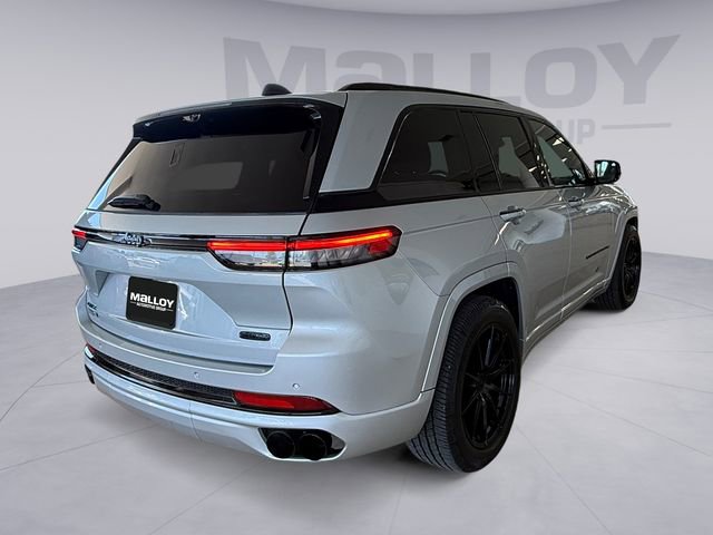Used 2023 Jeep Grand Cherokee Overland w/ Advanced Protech Group III AWD/4WD image 5