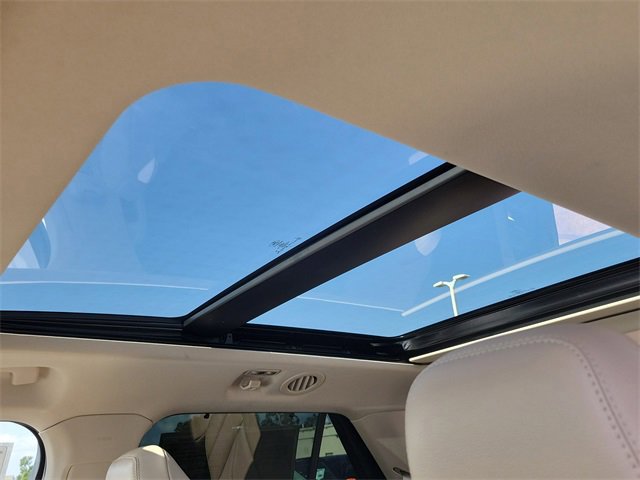 Certified 2020 Ford Explorer Limited w/ Class III Trailer Tow Package image 20