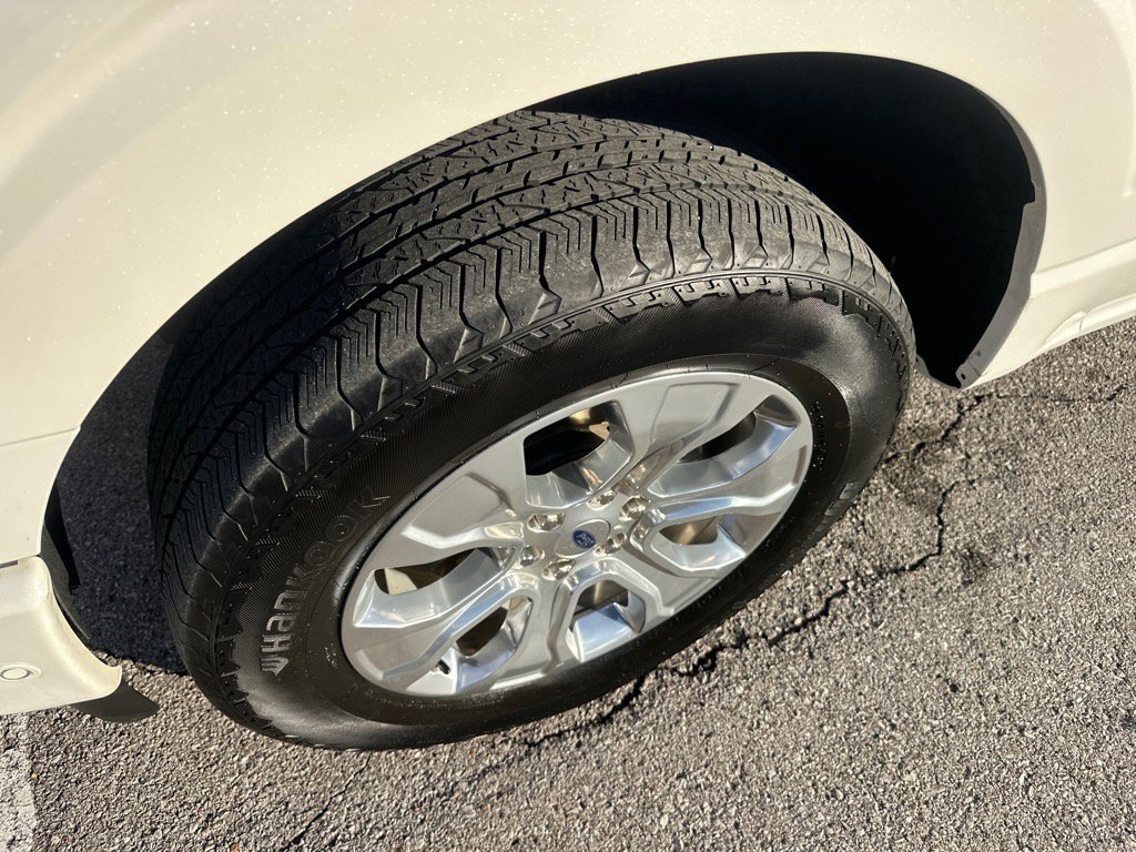 Certified 2023 Ford F150 Platinum w/ Equipment Group 701A High image 10