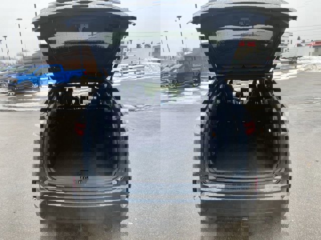 Certified 2024 Ford Edge ST-Line w/ Class II Trailer Tow Package image 19