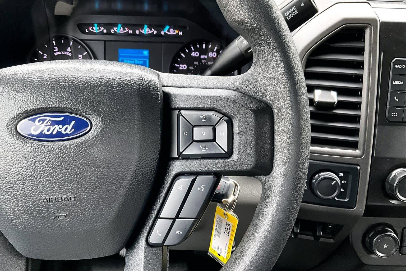 Certified 2022 Ford F250 XL w/ STX Appearance Package AWD/4WD image 23