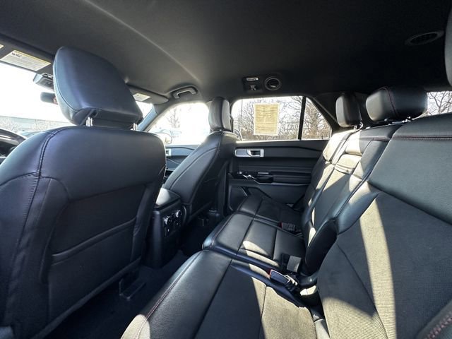 Certified 2023 Ford Explorer ST-Line image 19