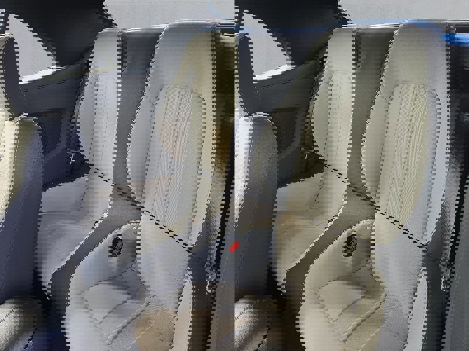 Certified 2022 Ford Mustang Convertible w/ Equipment Group 101A image 24