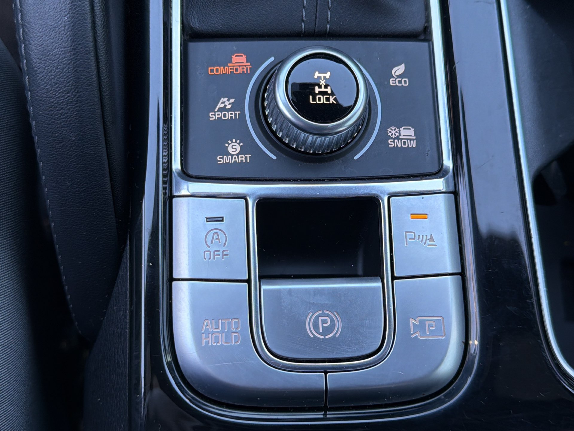 Used 2024 Kia Telluride SX Prestige X-Pro AWD/4WD image 14