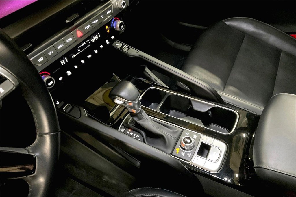 Used 2025 Kia Telluride S image 16
