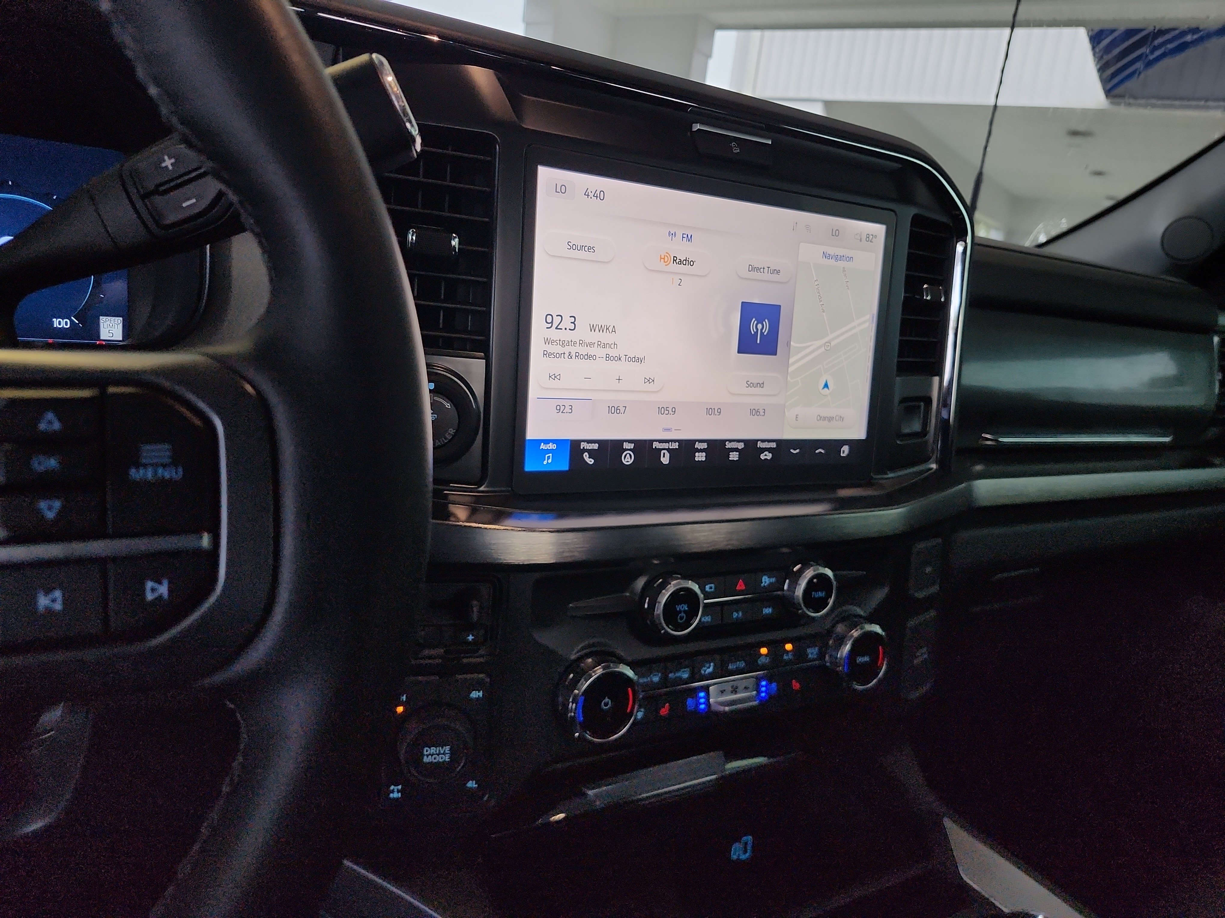Certified 2025 Ford F250 Lariat w/ Lariat Ultimate Package AWD/4WD image 12
