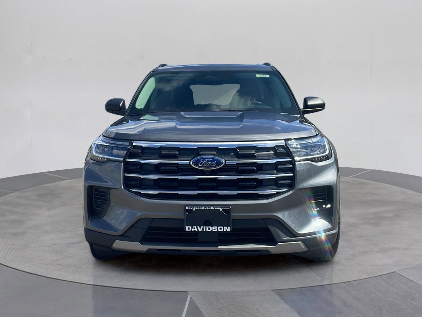 Certified 2025 Ford Explorer Active AWD/4WD image 10