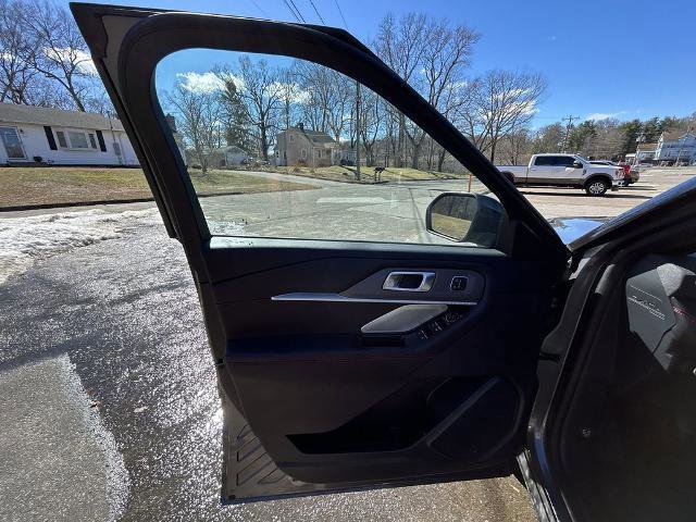 Certified 2025 Ford Explorer ST image 13