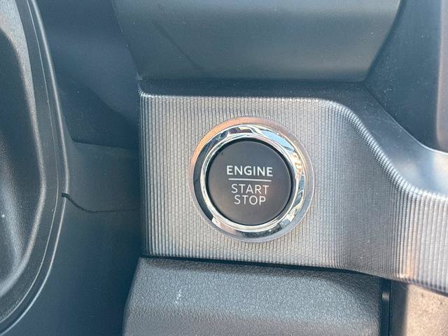 Certified 2025 Ford F250 Platinum AWD/4WD image 40