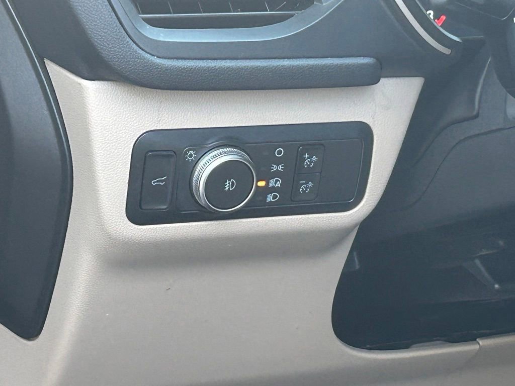 Certified 2022 Ford Escape SEL FWD image 37