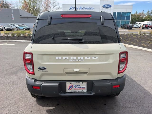 Certified 2025 Ford Bronco Sport Outer Banks w/ Outer Banks Tech Package+ AWD/4WD image 5