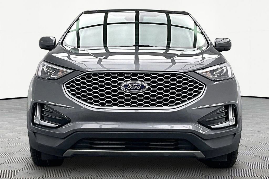 Certified 2024 Ford Edge SEL w/ Convenience Package AWD/4WD image 6