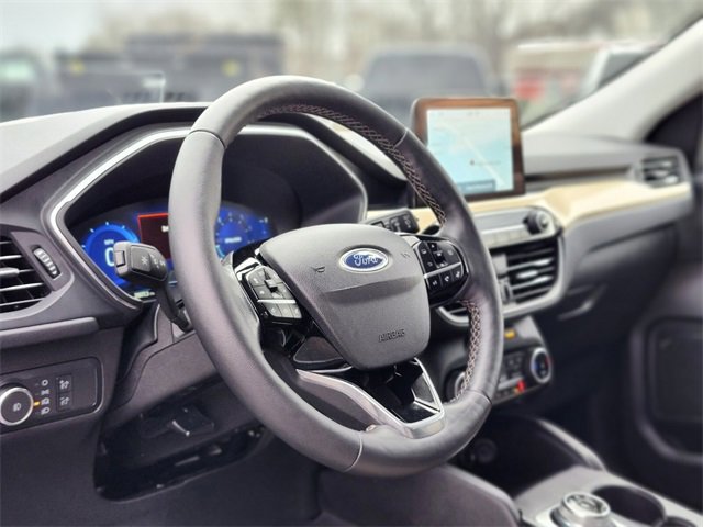 Certified 2022 Ford Escape Titanium w/ Titanium Elite Package image 19