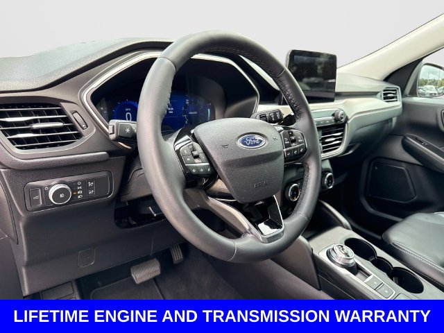 Certified 2022 Ford Escape SEL w/ Technology Package FWD image 33