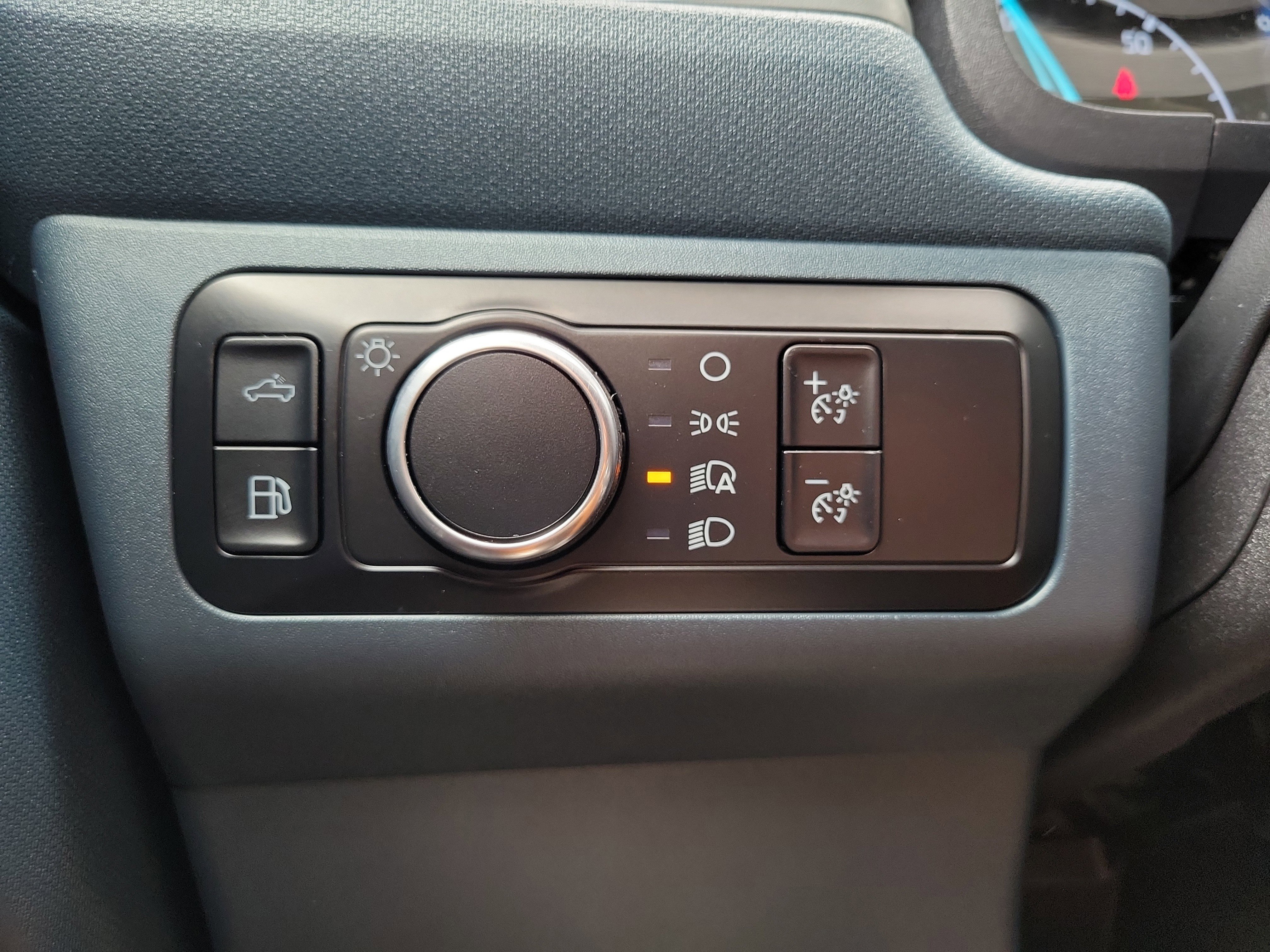 Certified 2024 Ford Maverick XL FWD image 26